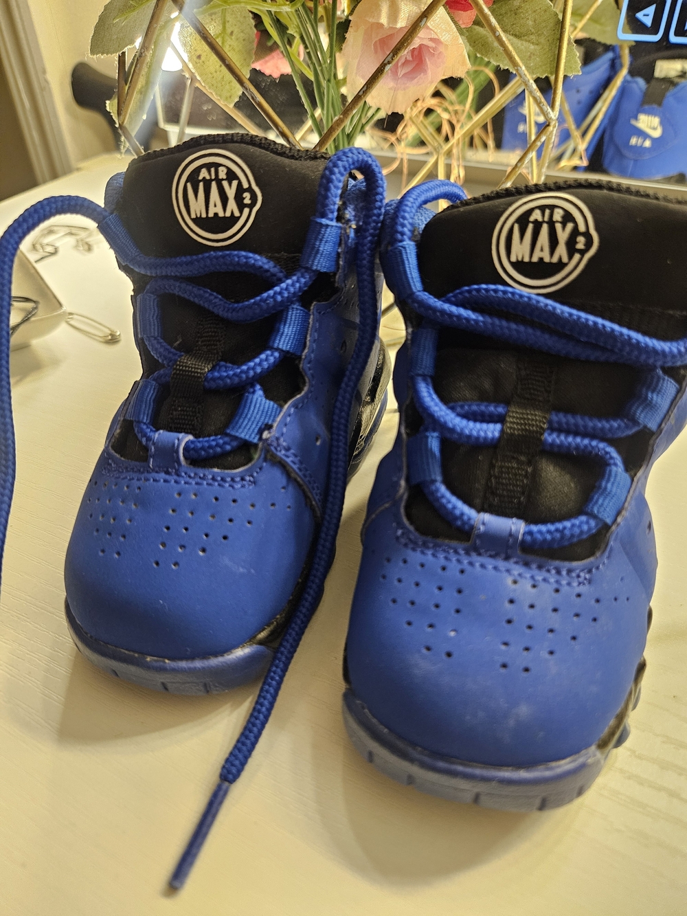 Nike Kids Royal Blue and Black Air Max Sneakers
